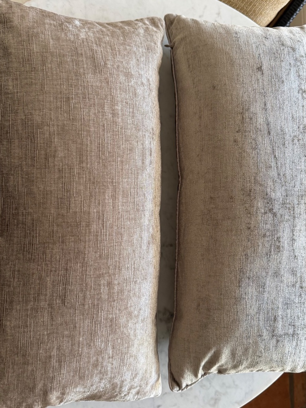 Like New! Gorgeous Velvet Pillows
